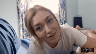 Давай так, я тебе отсосу в бассейне, а ты меня выебишь в анал?!